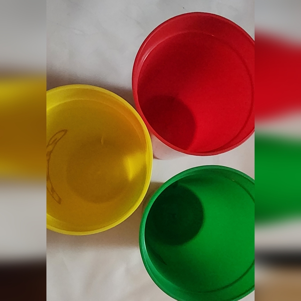 Travis Scott Cacti Cup Astroworld (set of 3) Red, Green, and Yellow Never Used - Picture 2 of 8